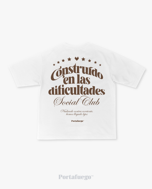 CONSTRUÍDO EN LAS DIFICULTADES TEE
